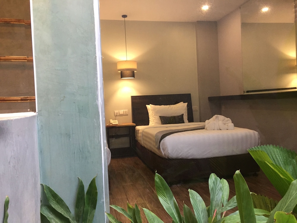 Hotel Five.S 45/78
