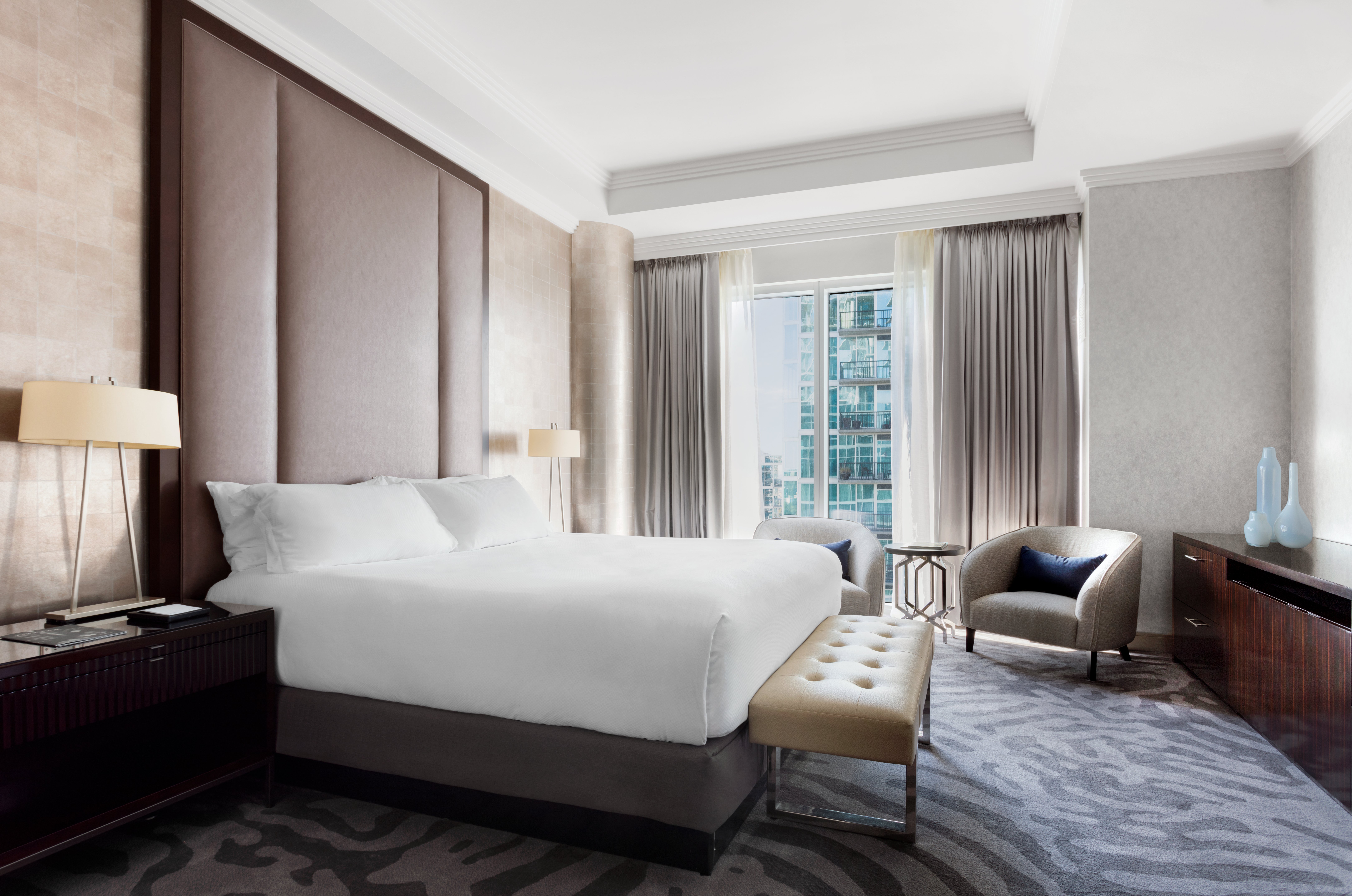 Loews Atlanta Hotel 28/83