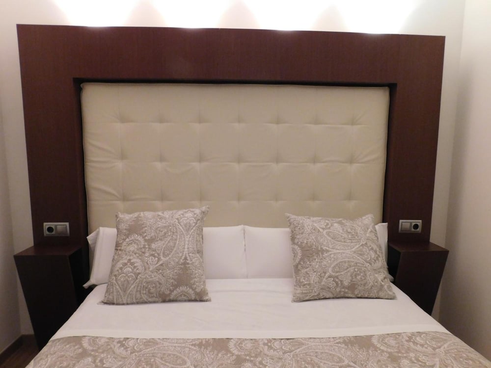 Hotel Canitas Spa 26/66