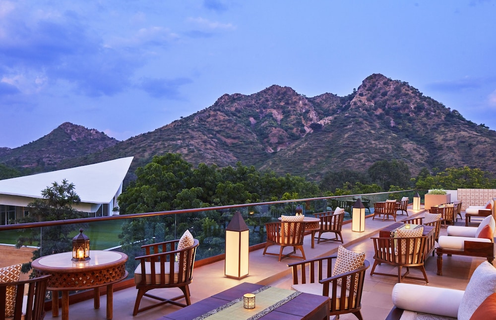 Taj Aravali Resort And Spa Udaipur 14/85