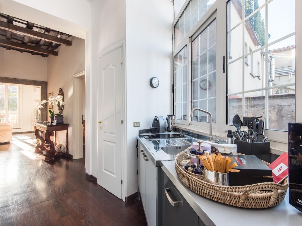 RSH Luxury Spanish Steps Terrace 48/50