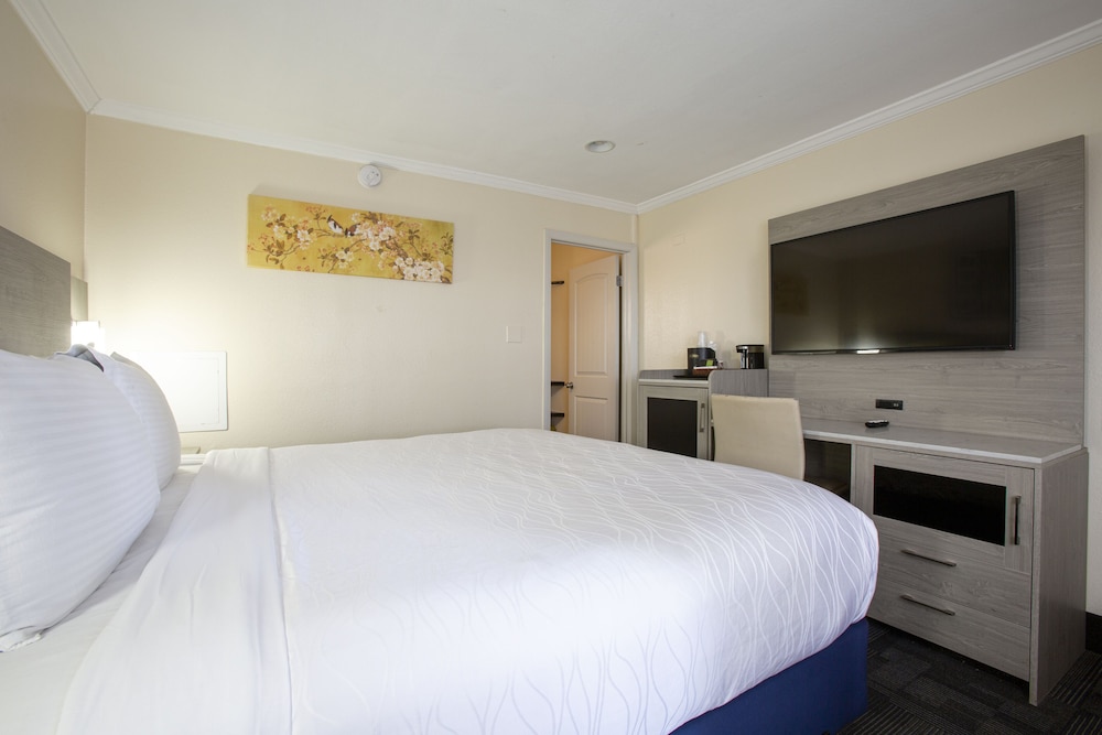 Hotel Aspen Flagstaff Grand Canyon Formerly Aspen Innsuites Flagstaff 27/60
