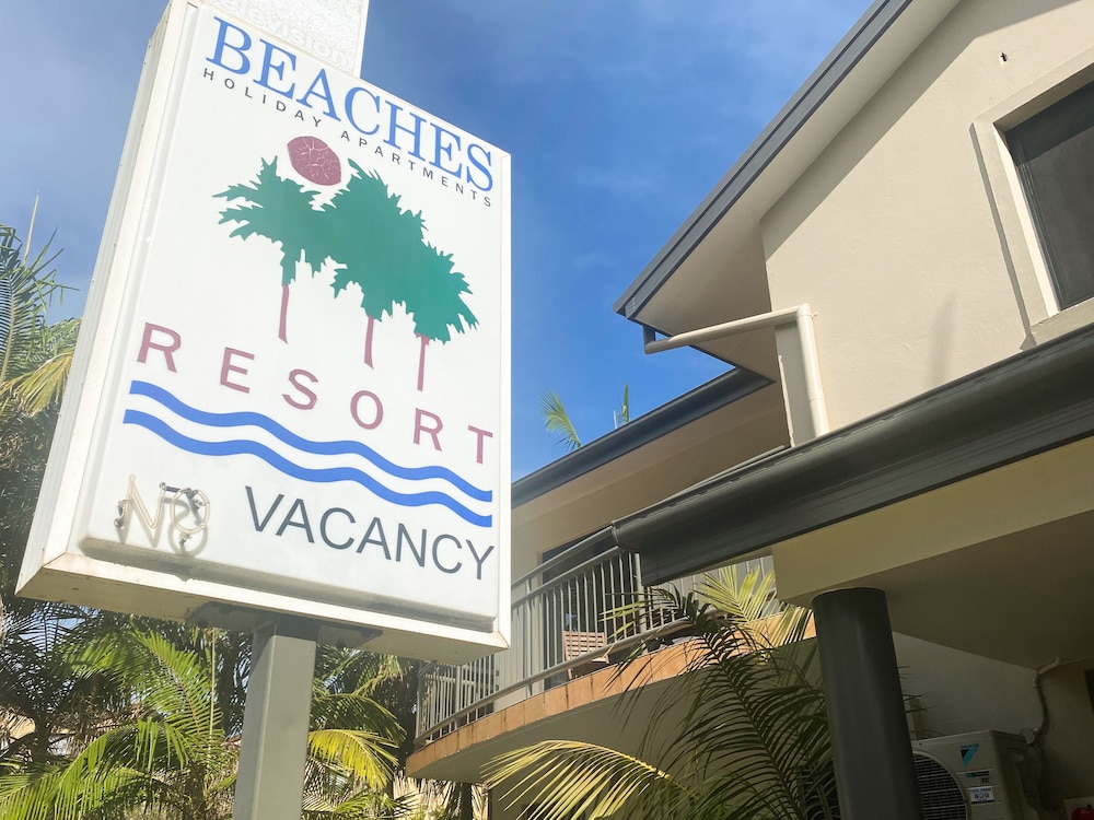 BEACHES HOLIDAY RESORT 1/35
