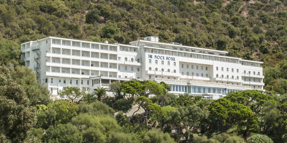 ROCK HOTEL 2/50