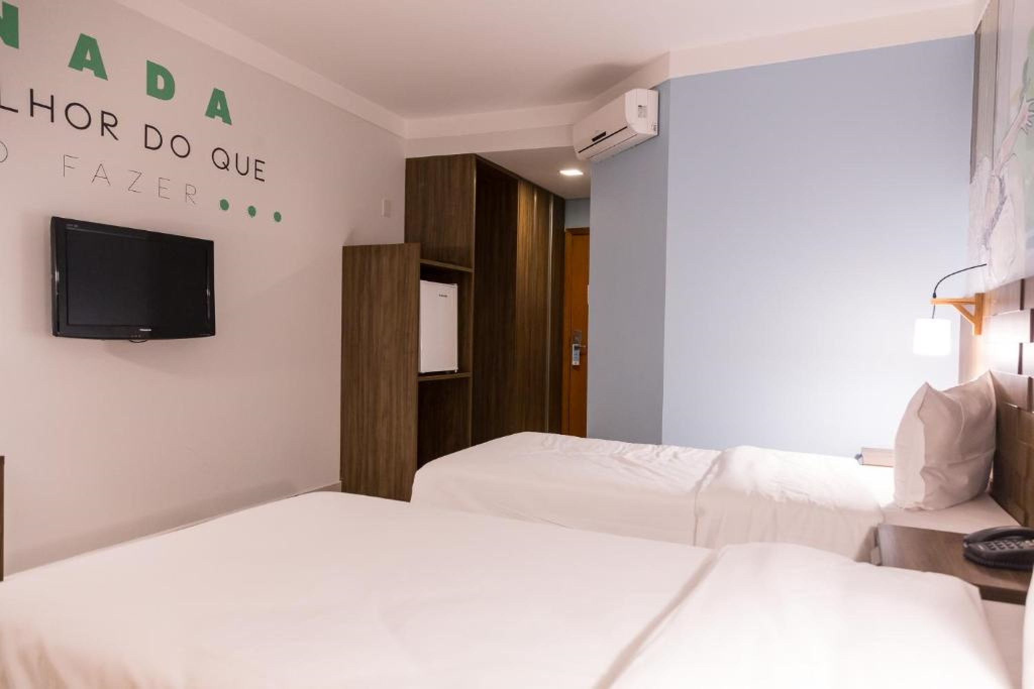 Superior, Twin Beds