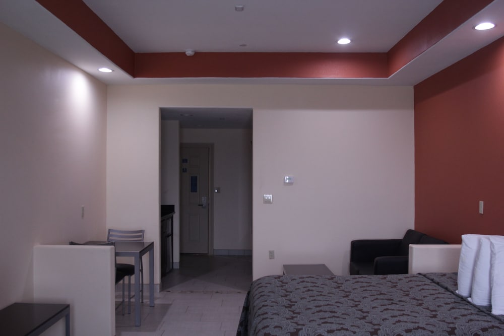 Americas Best Value Inn Port Aransas 25/31