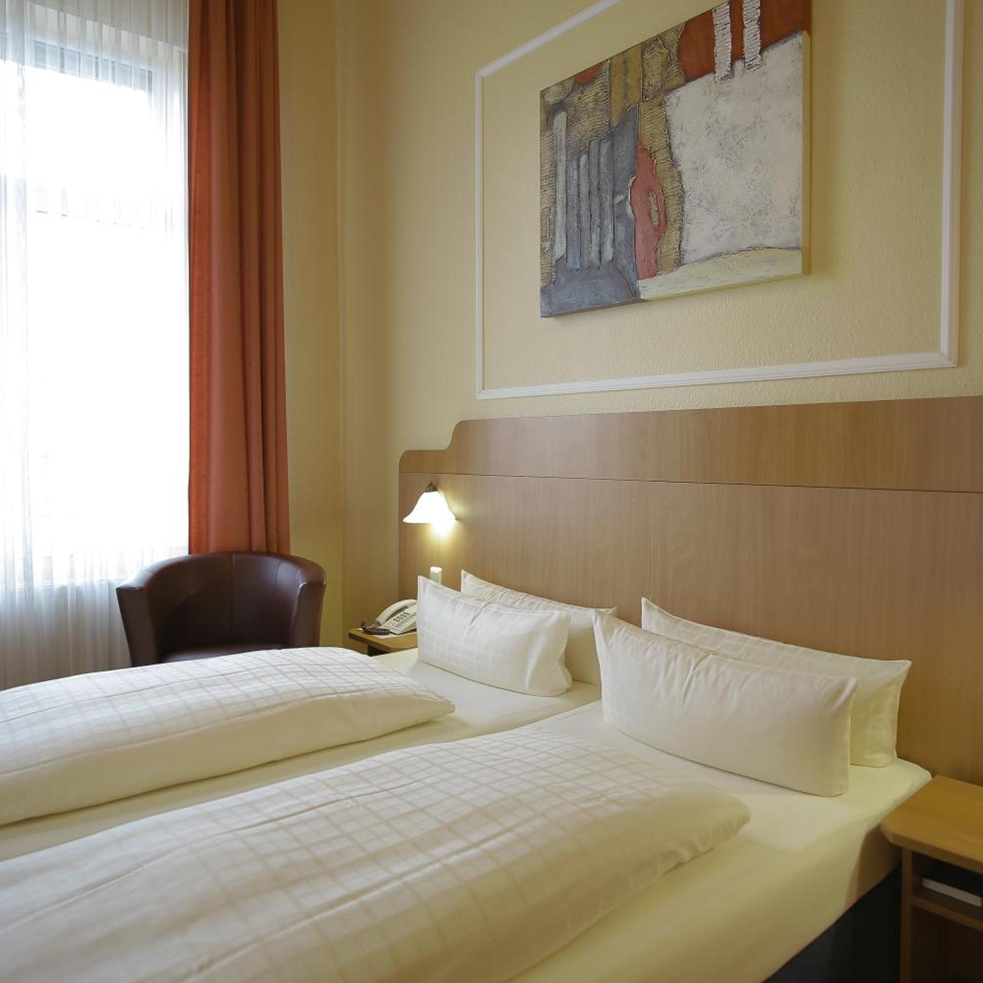 Hotel Konigshof 18/58