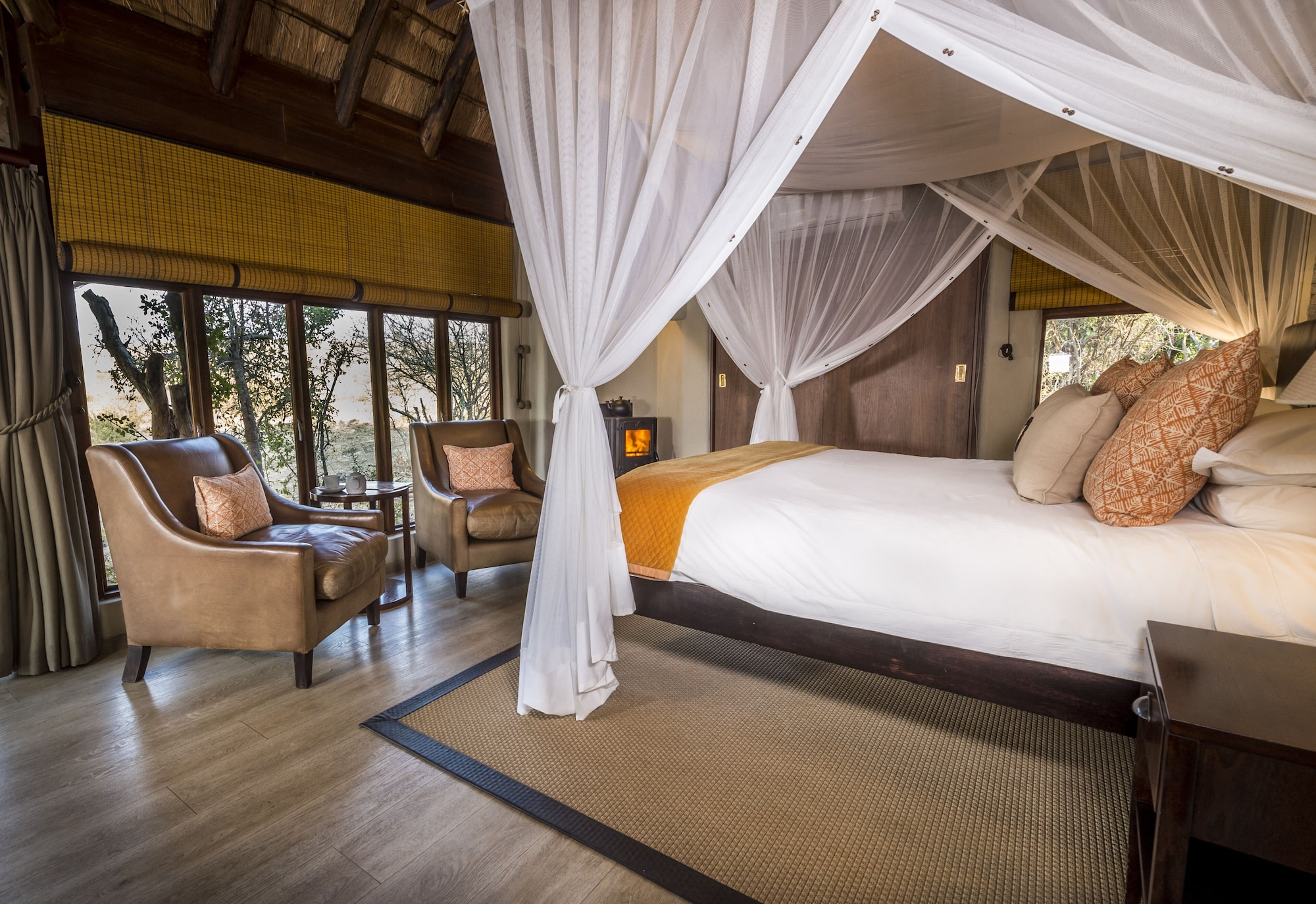 Room at Impodimo Game Lodge, Ramotshere Moiloa