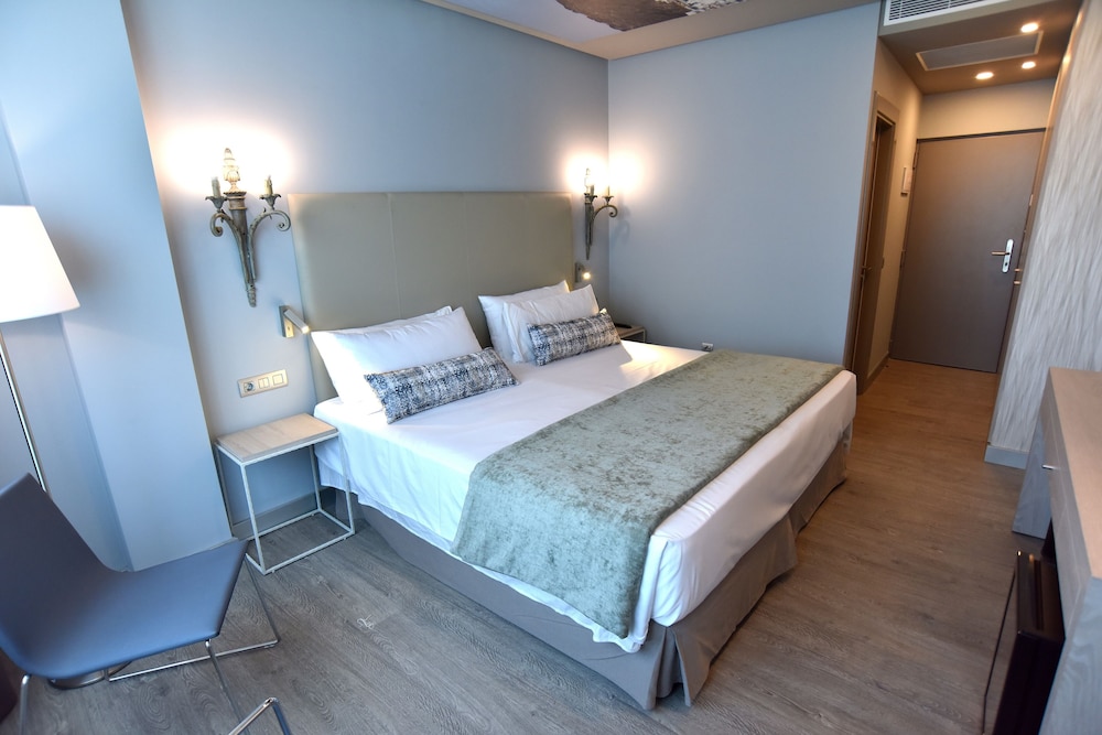 TC Hotel Dona Luisa 10/59
