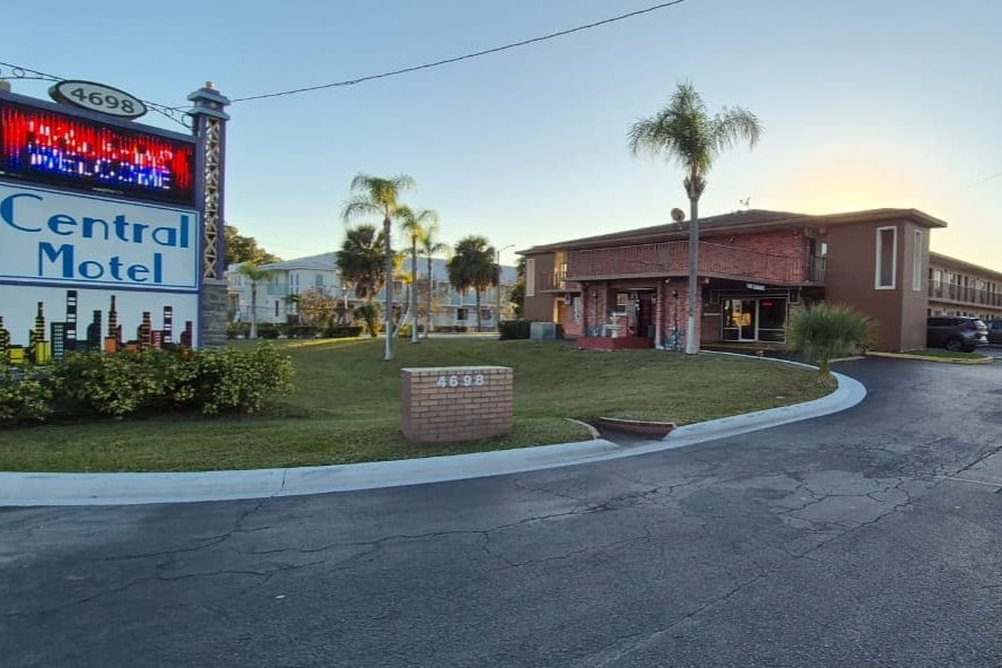 Central Motel Kissimmee Near Disney World 43/48