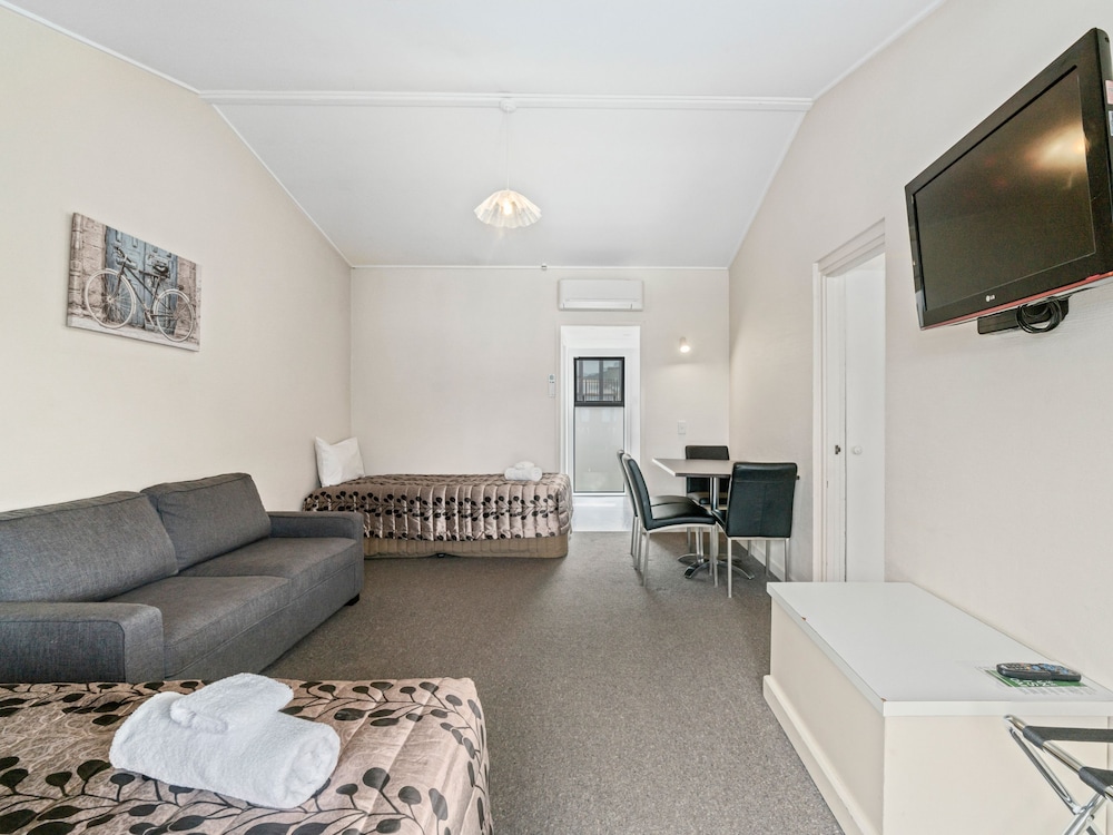 Queenstown Motel Apartments 27/50