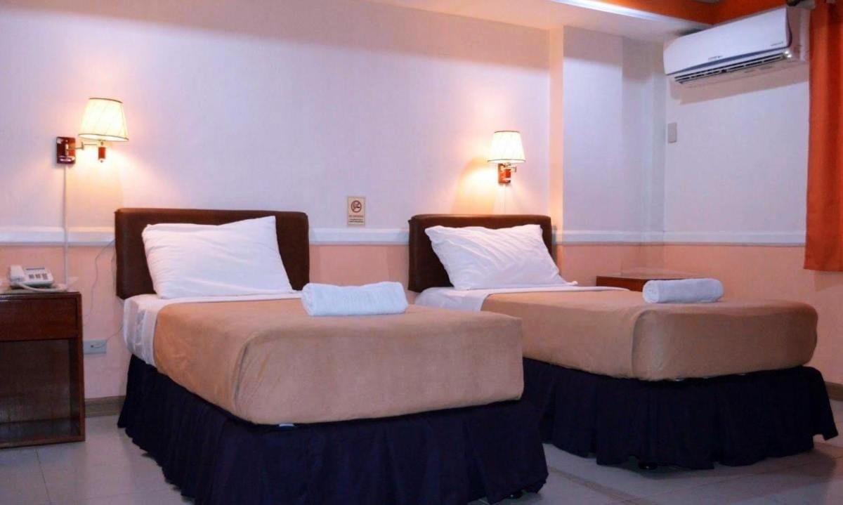 Park Avenue Residence Inn &amp; Suites 9/27