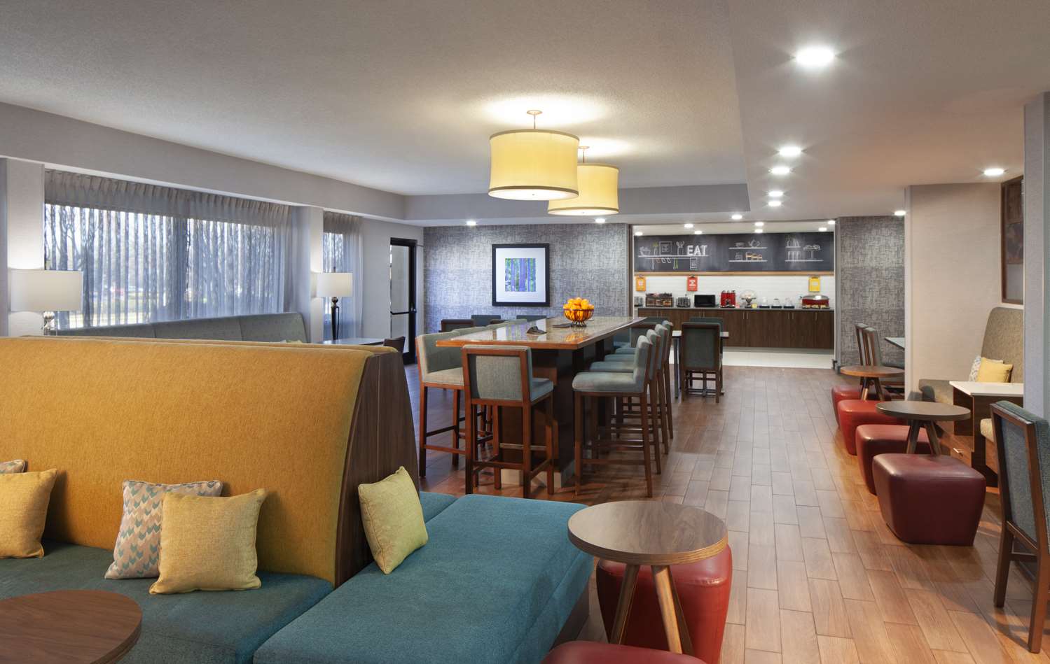 restaurant cafeteria