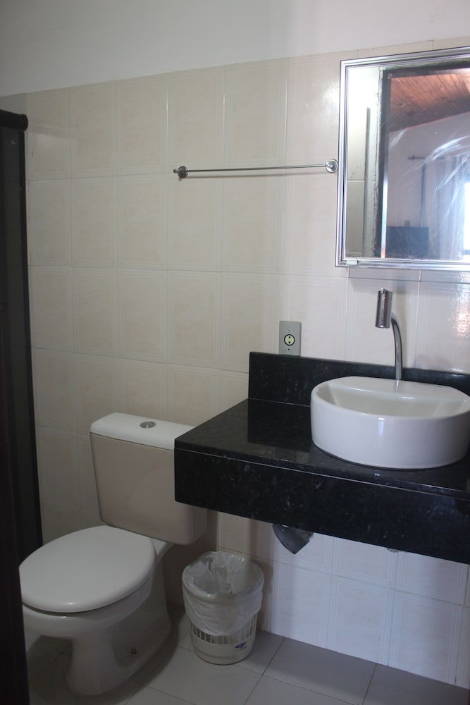 Pousada Grauçá 42/44