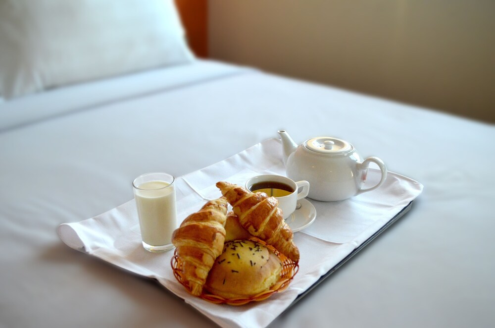 World Hotel Jakarta - Bandengan 39/50