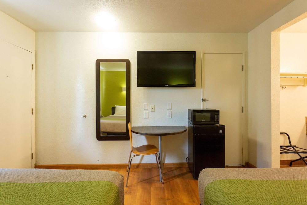 Motel6 Camp Springs, DC - South Camp Springs 27/43