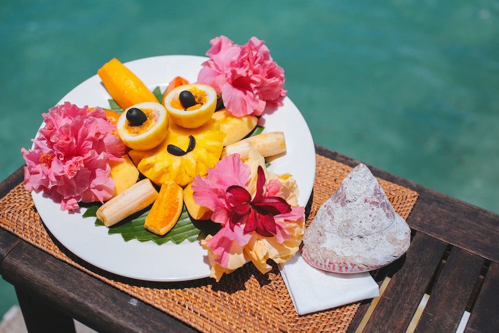 Coco Beach Resort 35/66