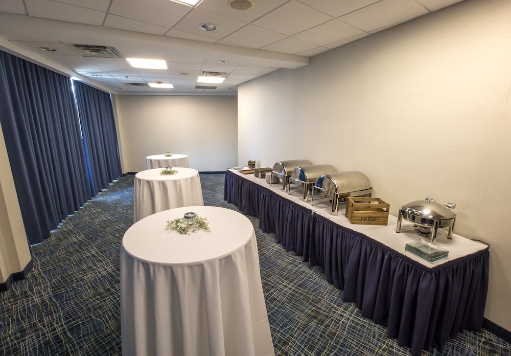 Holiday Inn Raleigh Downtown 27/34