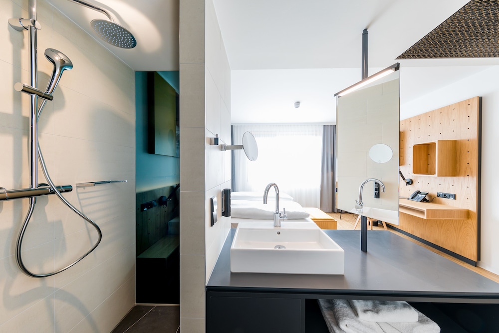MK Hotel Russelsheim 49/50
