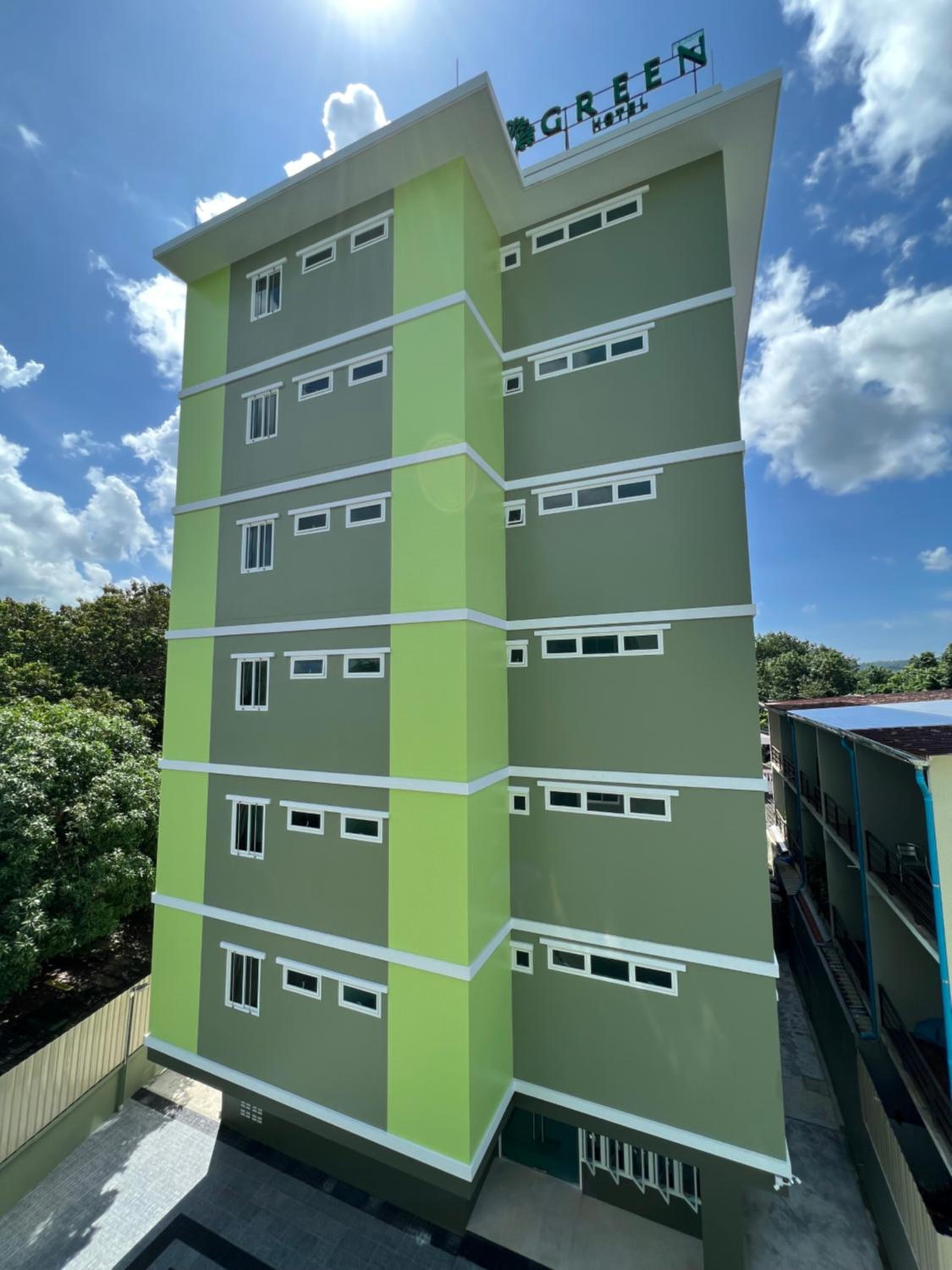 Green Hotel Phuket 1/33