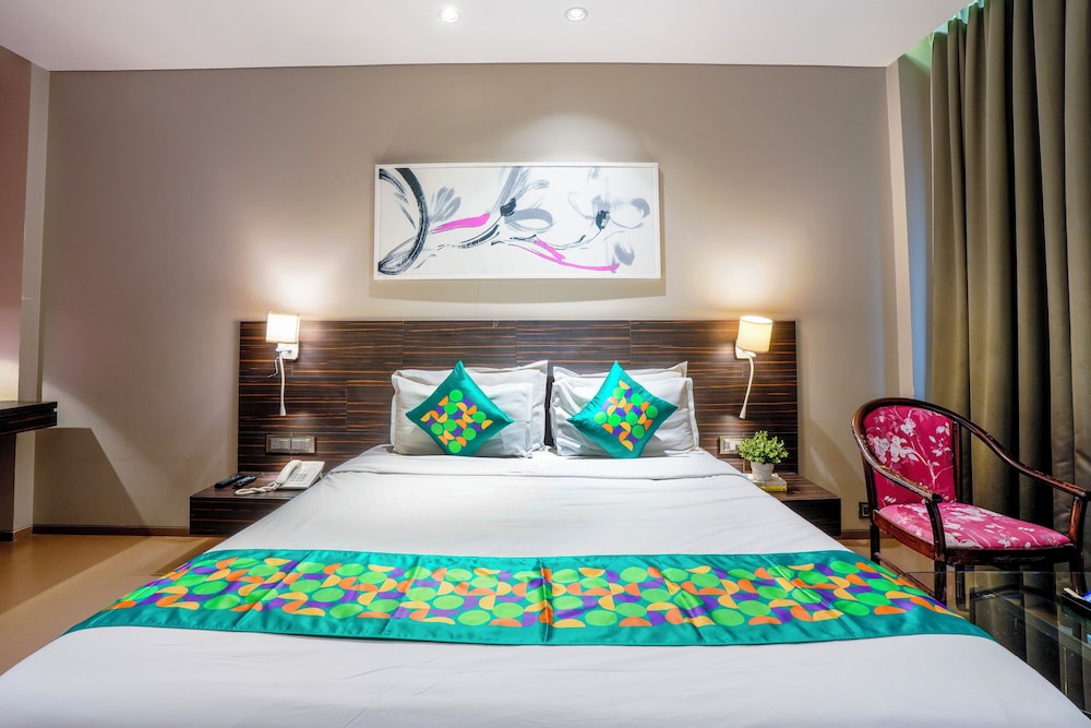 Hotel Niraali Executive 23/65