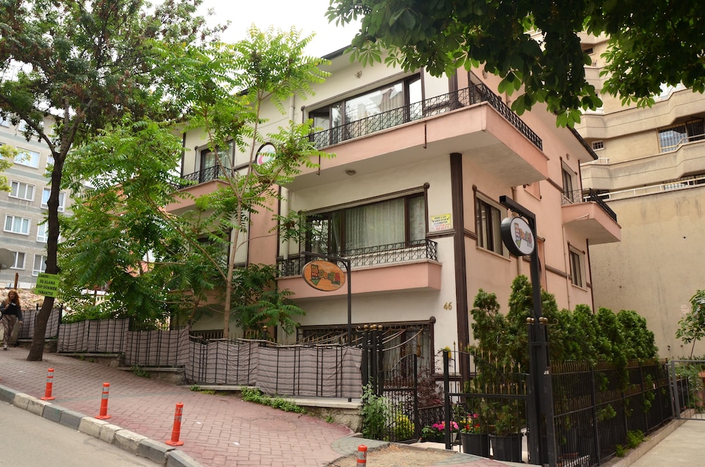 Deeps Hostel 2/44