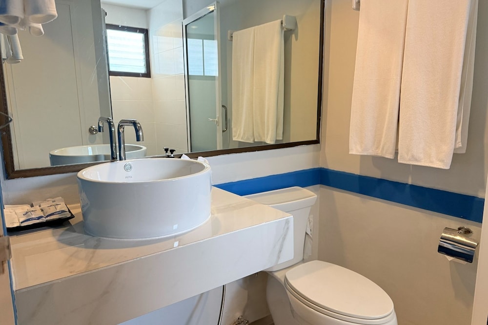 Days Inn by Wyndham Patong Beach Phuket 48/49