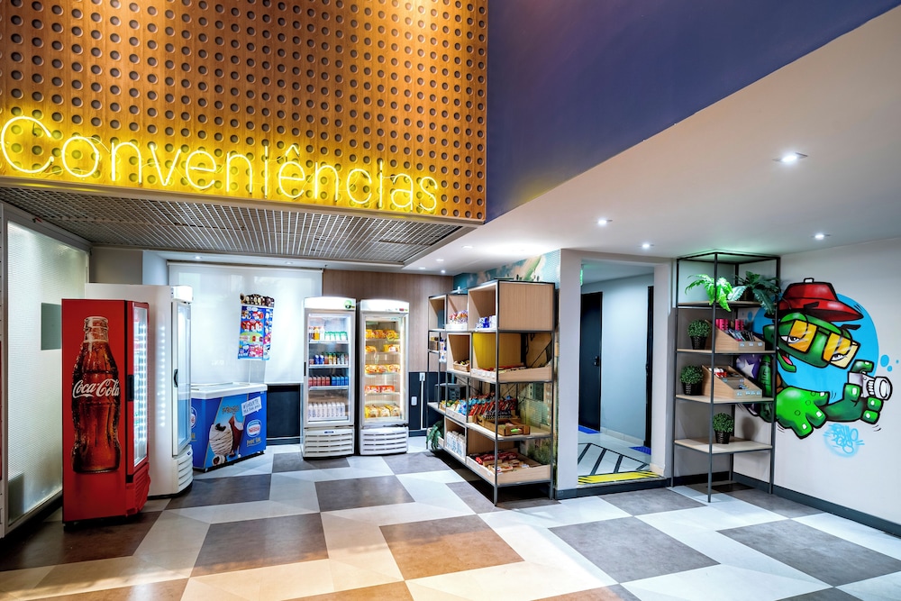 Ibis Budget SP Centro Sao Joao 10/75