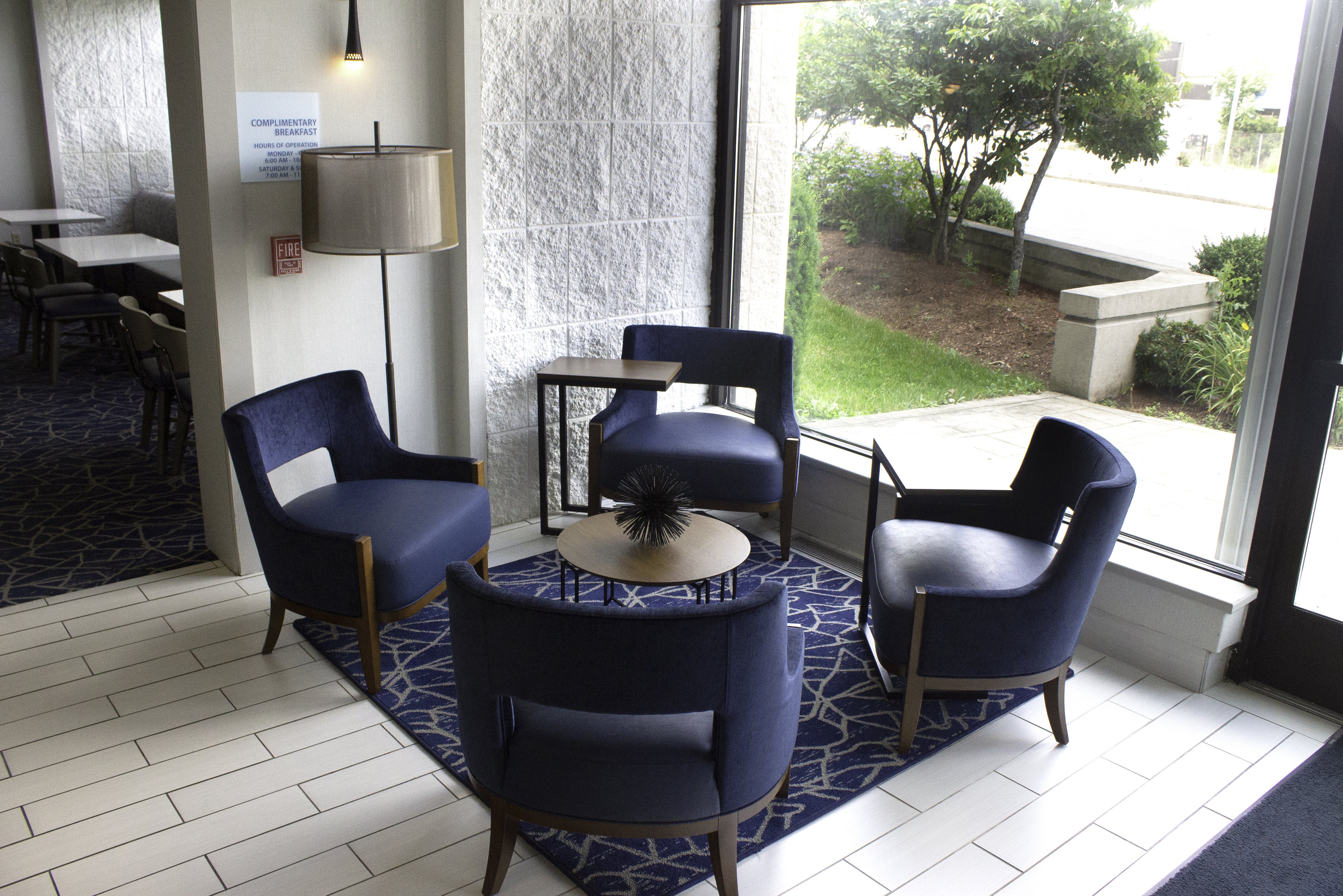 Holiday Inn Express & Suites Boston - Cambridge 28/47