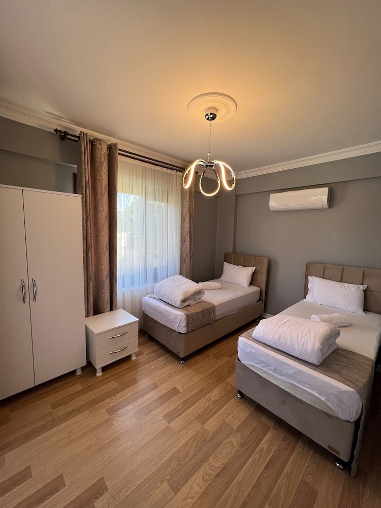 Al Nawras Resort 20/66