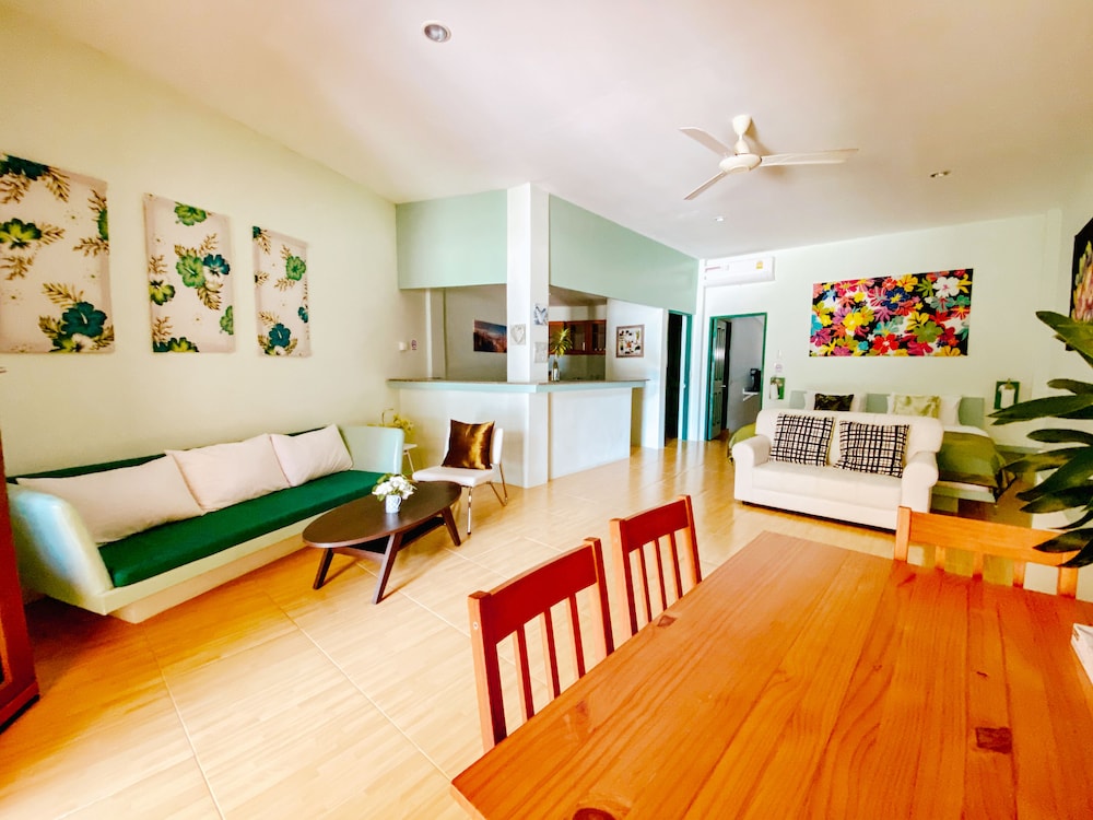 Cruiser Island Resort by Swiss-Belhotel 65/95