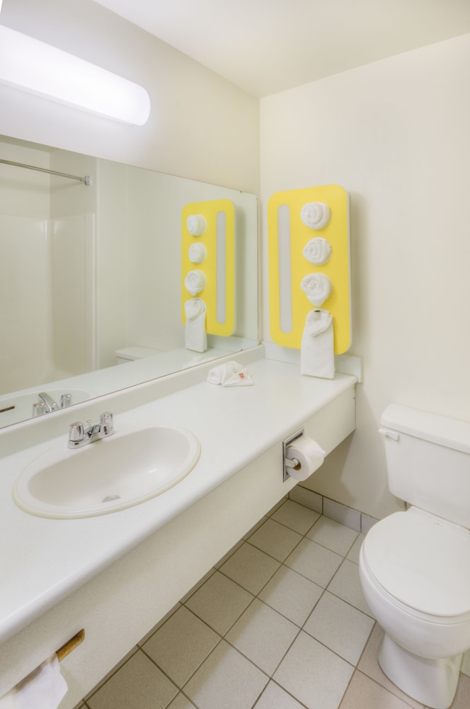 Motel6 Regina, SK 57/62