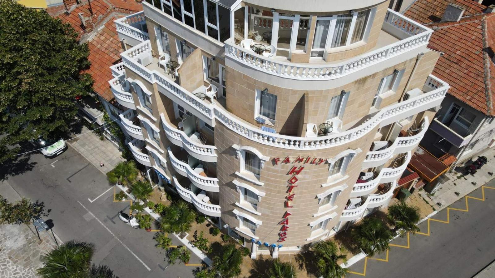 Hotel Paros 1/50