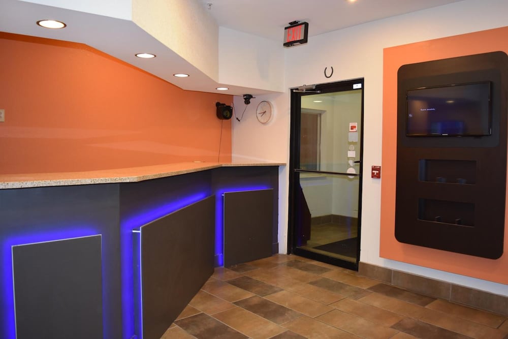 Motel6 Anderson, IN - Indianapolis 7/56