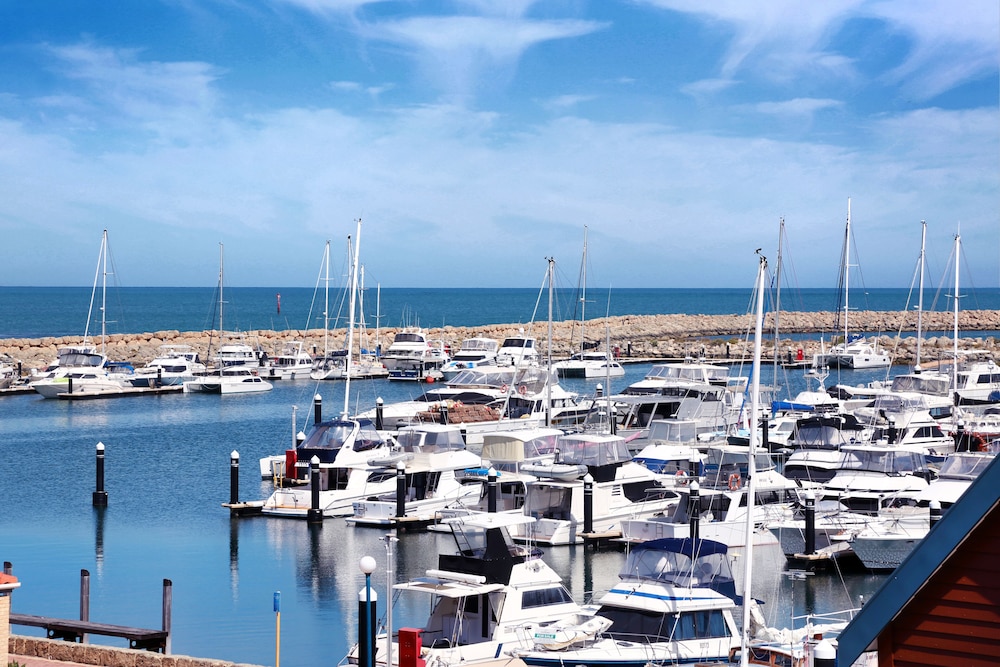Nautica Residences Hillarys 35/50