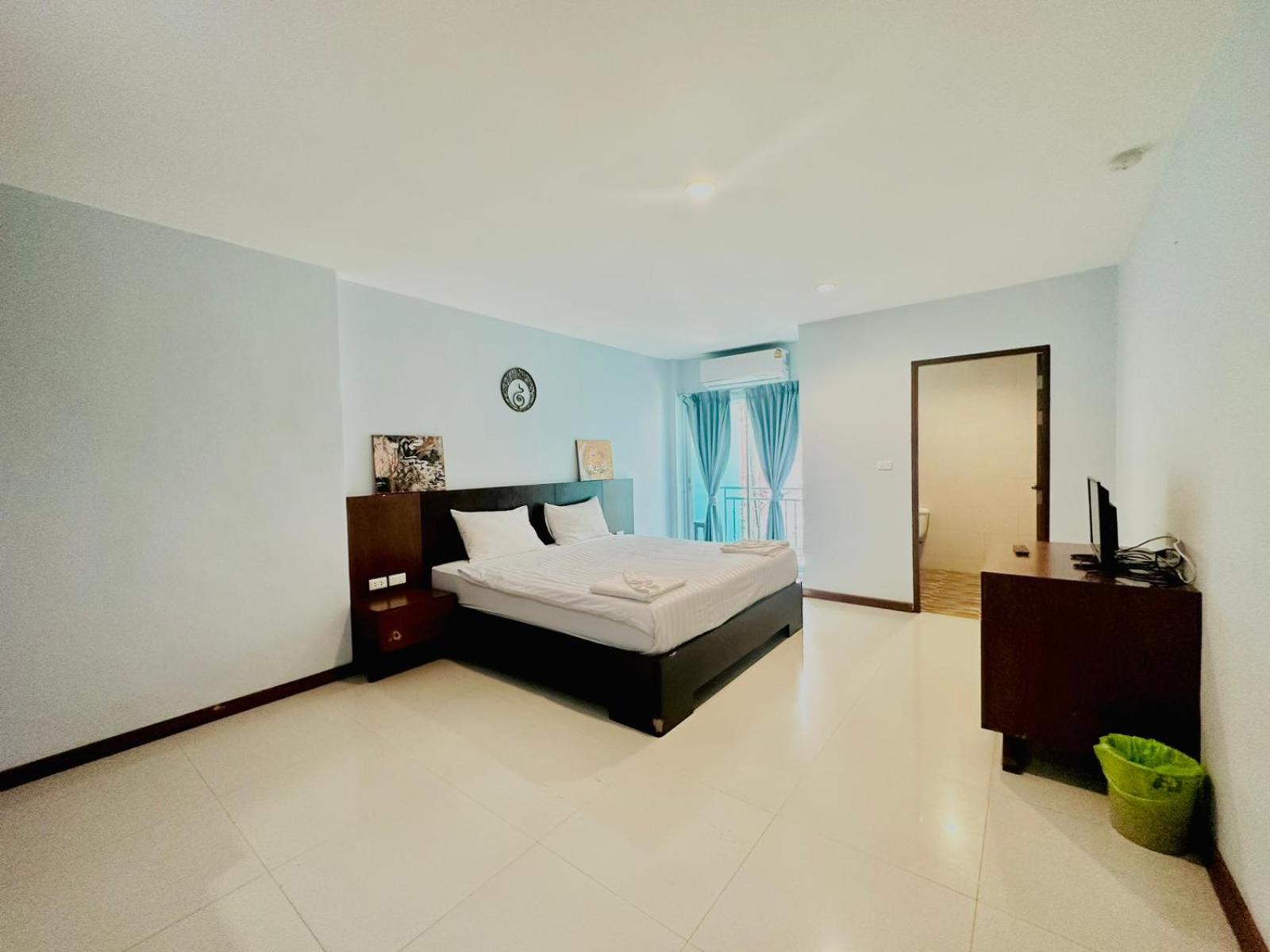 Cokoon Deva Patong Hotel 28/38