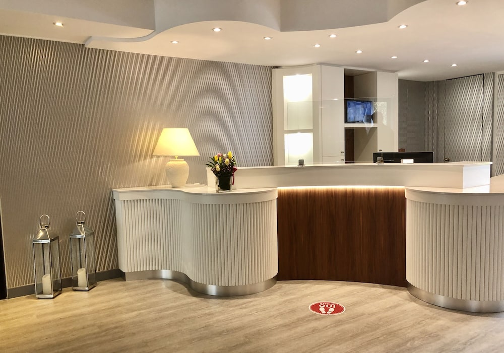 Hotel Alfieri 6/76