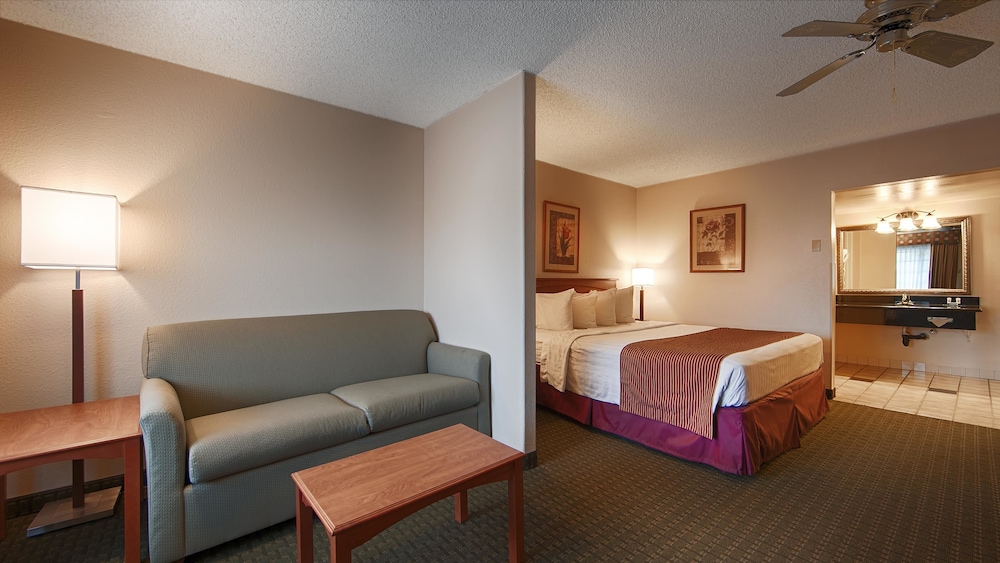 SureStay Hotel by Best Western Tehachapi 21/34