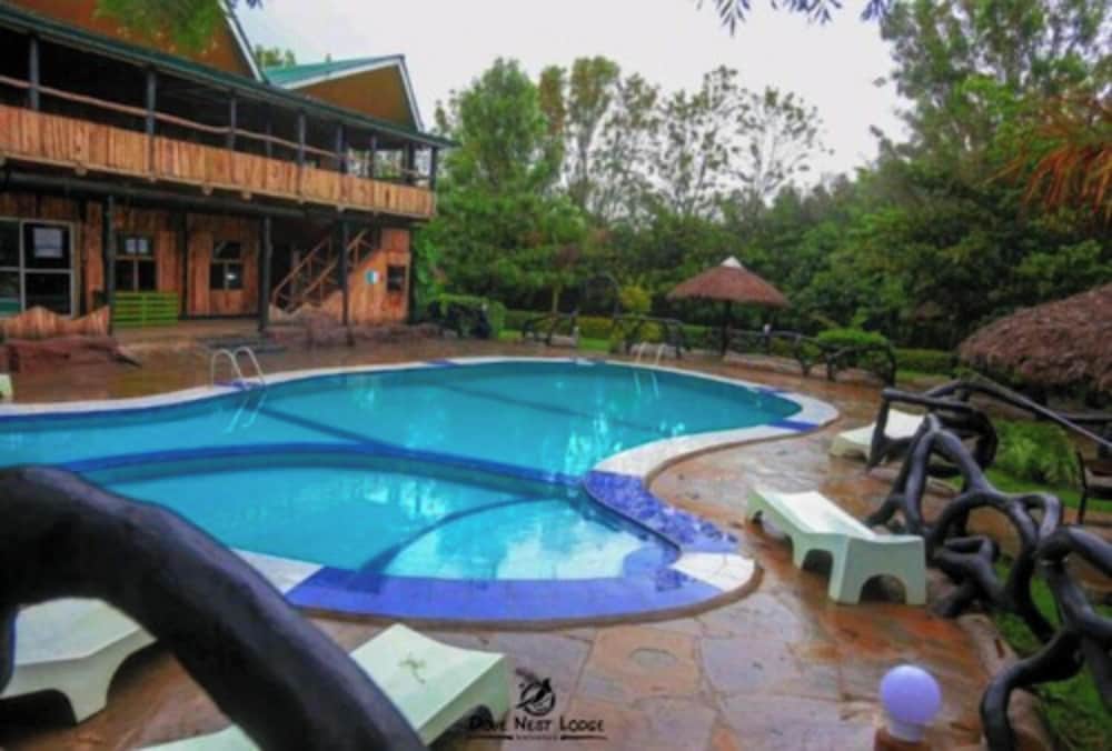 Dove Nest Lodge 48/50