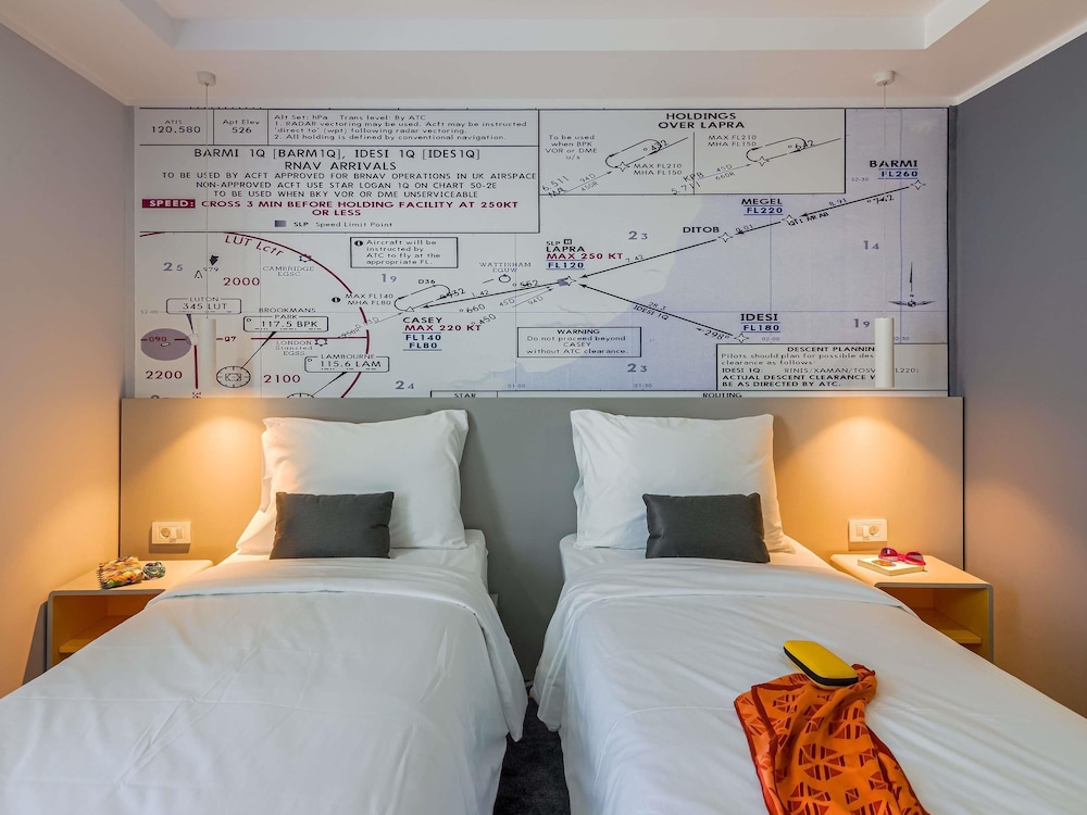 ibis Styles Bucharest Airport 19/54
