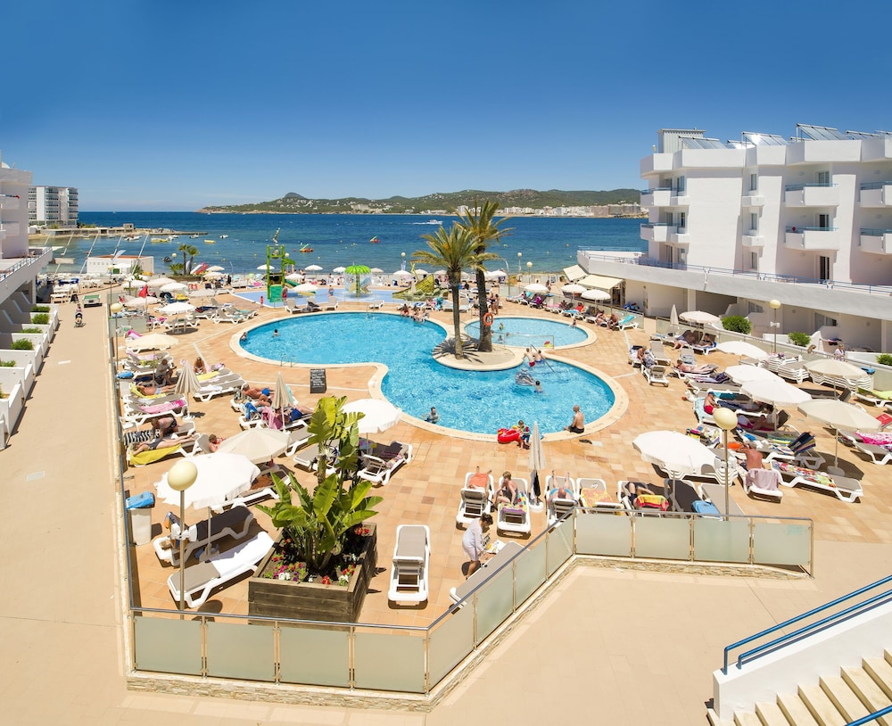 Playa Bella Beach Apartments 43/50