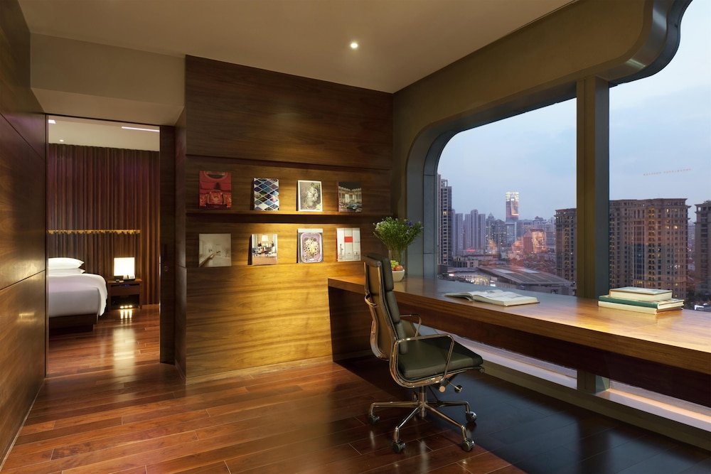 Andaz Xintiandi Shanghai - A Concept By Hyatt 38/48
