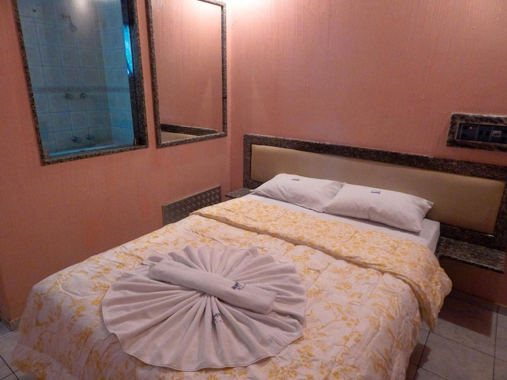 Hotel Love Story 17/29