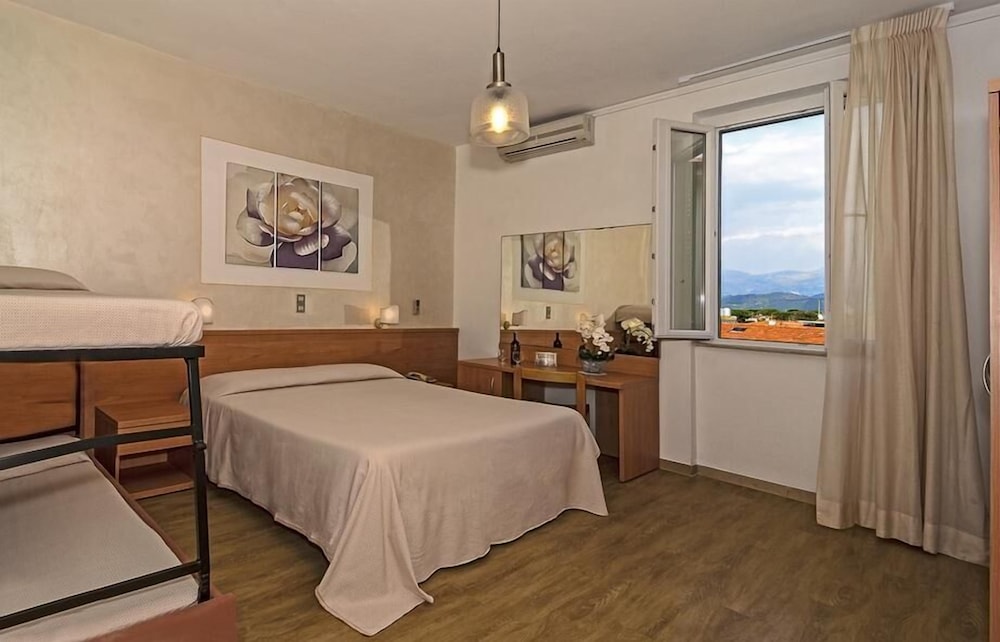 Biagi Hotel 17/50