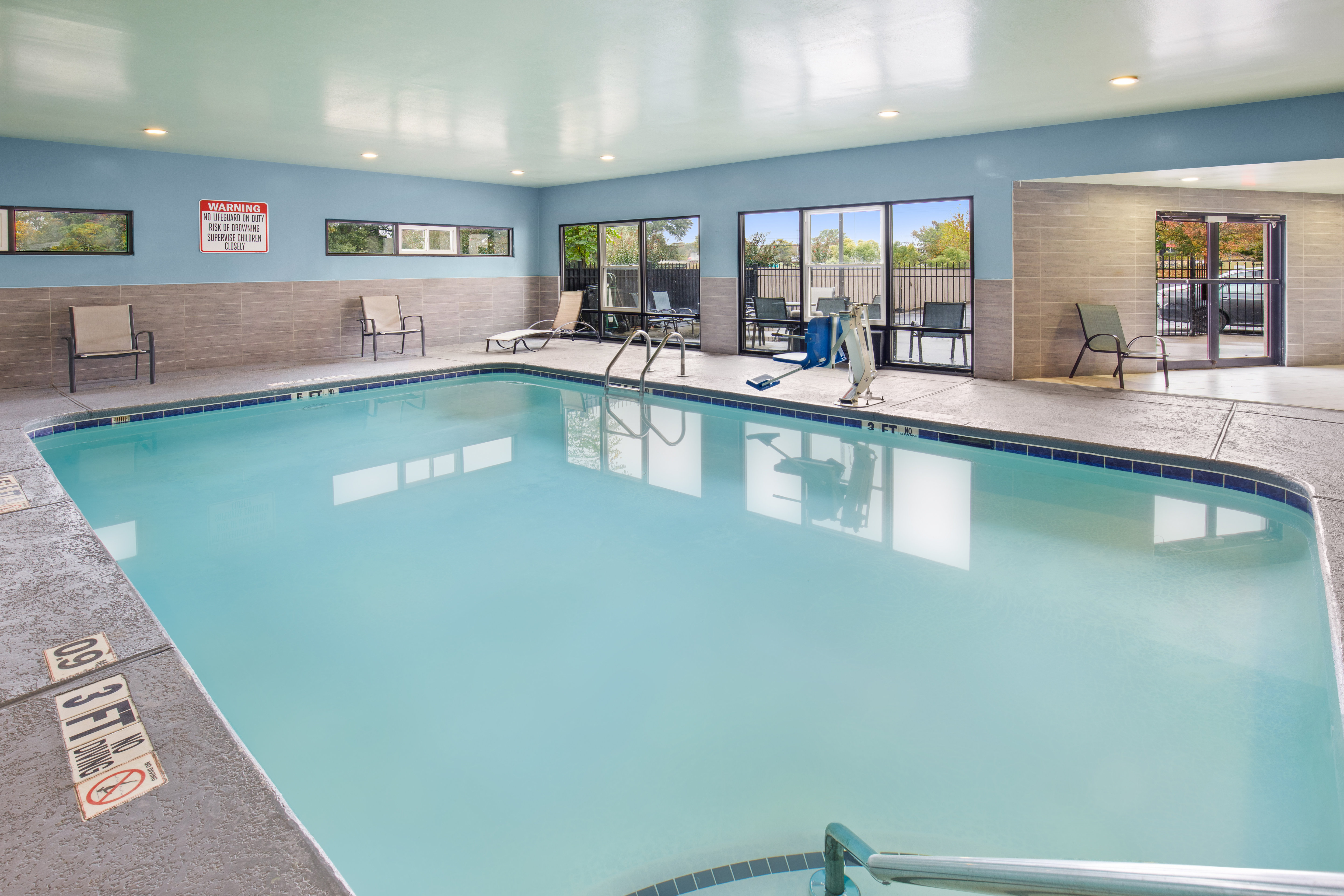 Holiday Inn Express And Suites Locust Grove 22/30