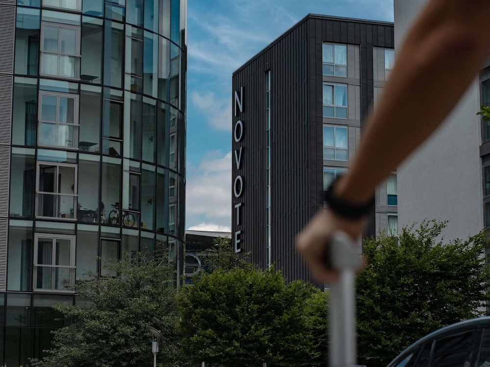 Novotel London Brentford 3/79