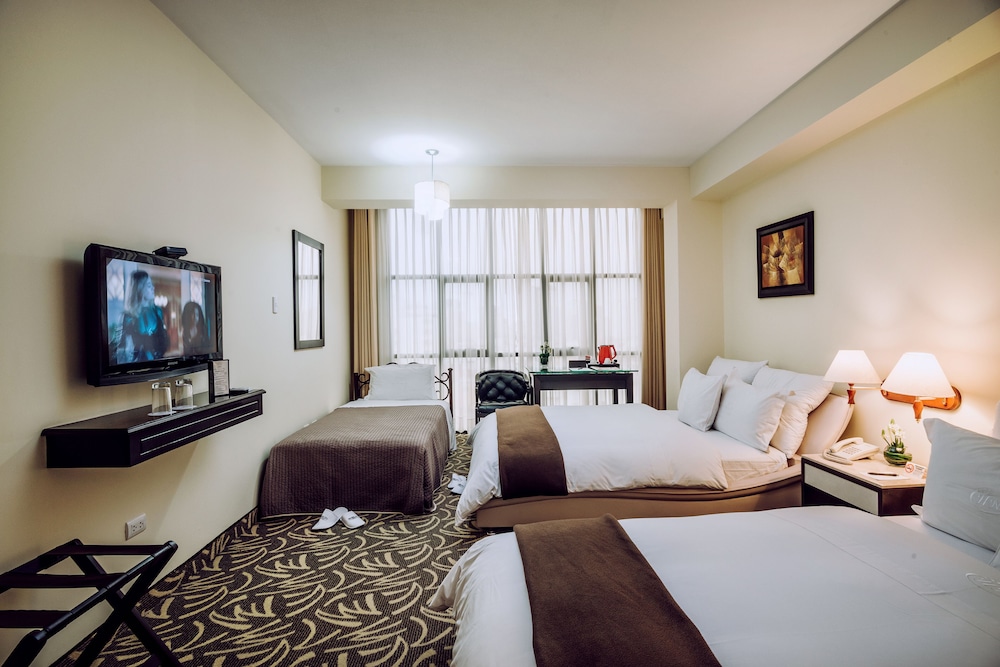 Hotel Nobility 14/47