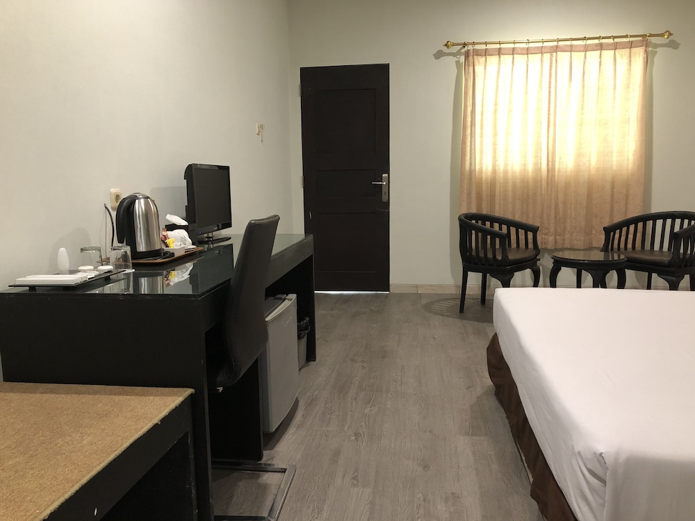 Hotel Sinar 3 9/15