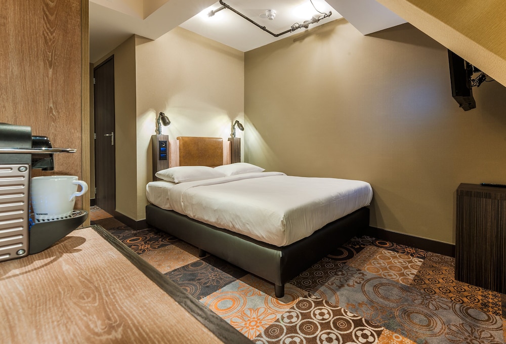 The Alfred Hotel 24/70