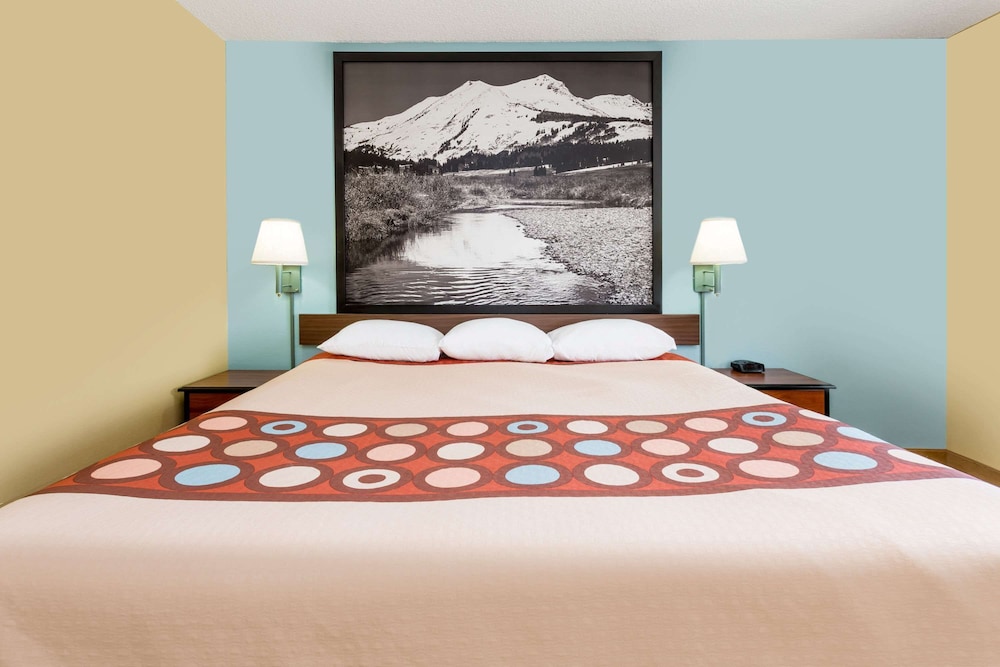 Super 8 by Wyndham Dillon/Breckenridge Area 13/25